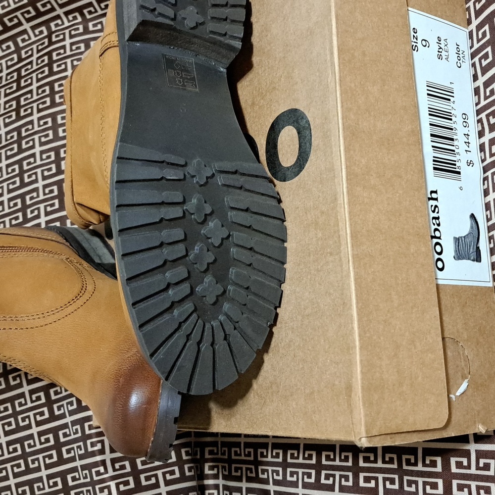 Women's brown ankle boots
